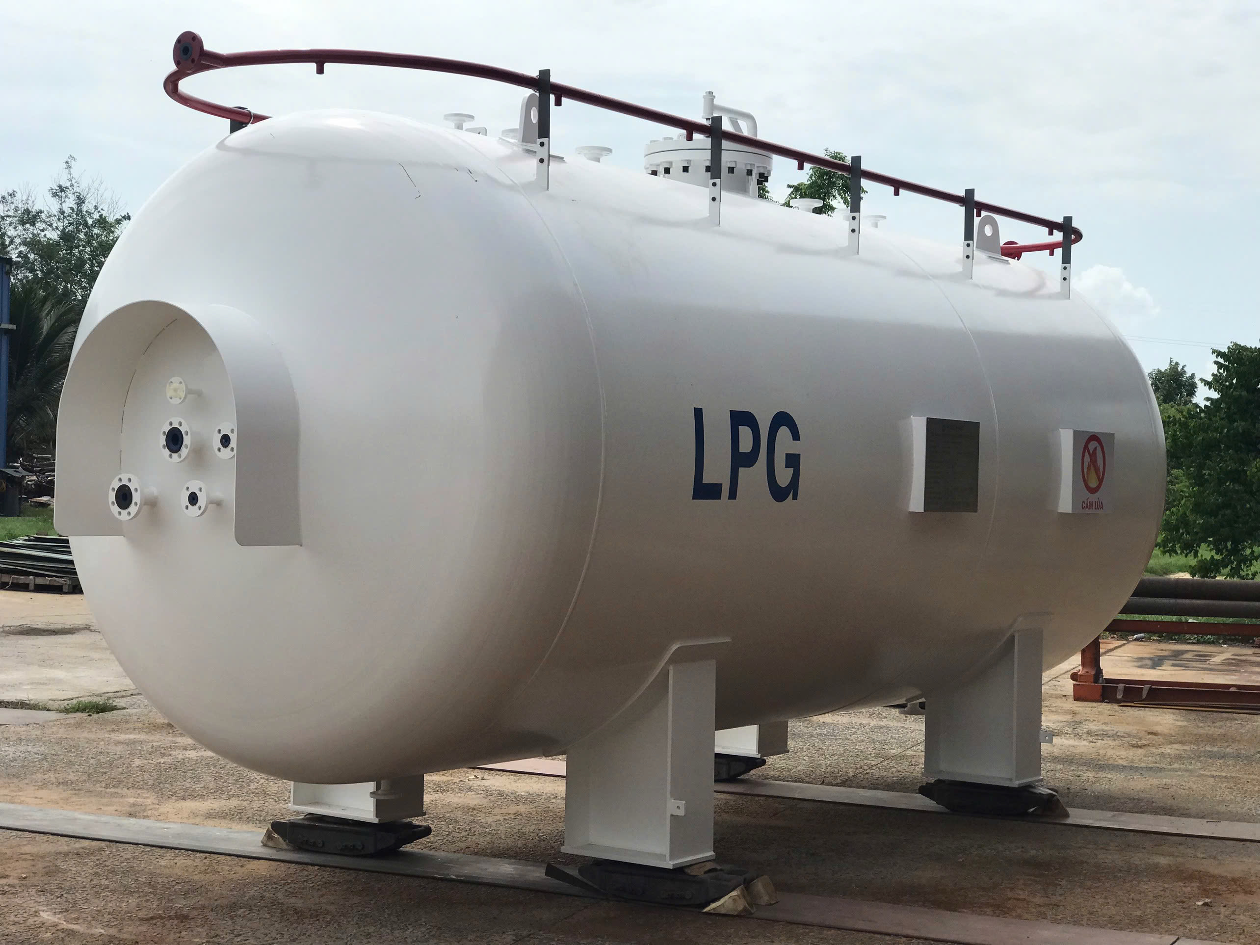 Bình chịu áp lực sản xuất tại Hồng Nhựt